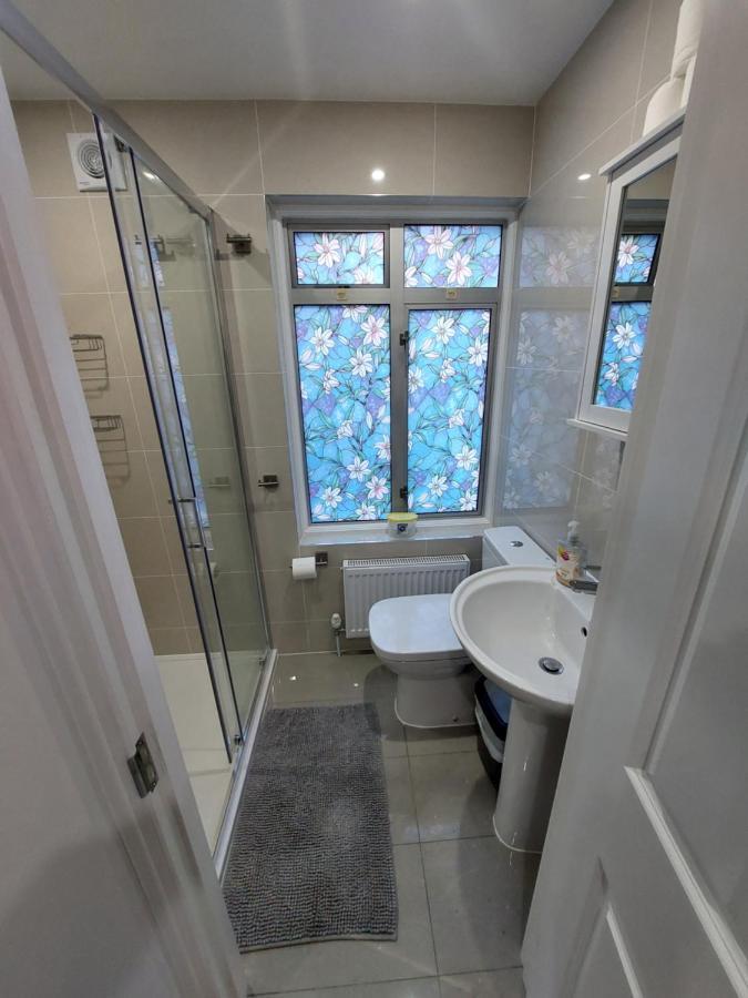Cosy North Kensington Family Apartment For 4 Persons - Children Stay Free Лондон Екстер'єр фото